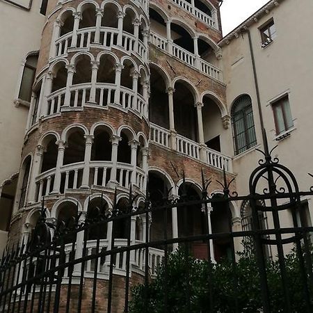 Alloggi Alla Scala Del Bovolo Venecia Exterior foto